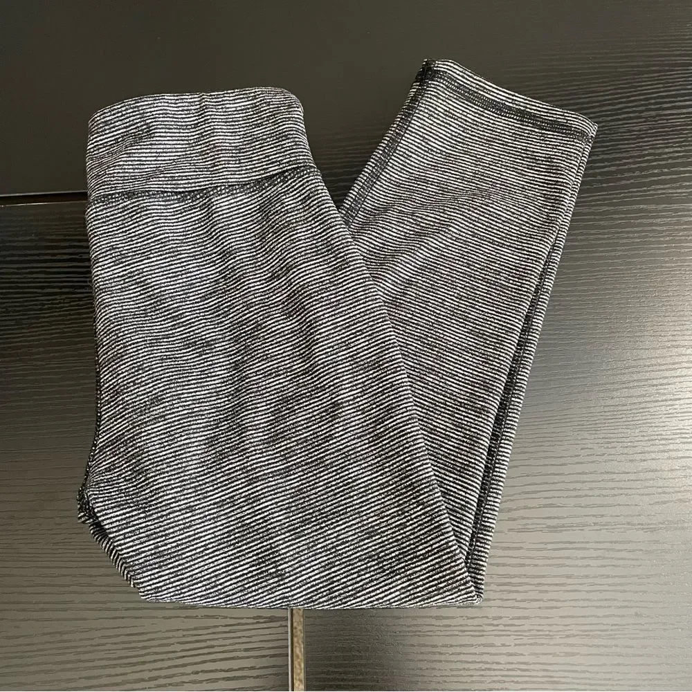 Old Navy Active Go-Dry Leggings, Girl Large (10-12)